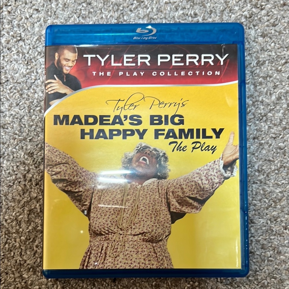 Tyler Perry's Madea's Big Happy Family Blu-ray / The Play Collection